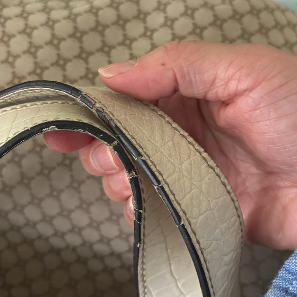 Celine macadams tote. Authentic - Picture 15 of 16